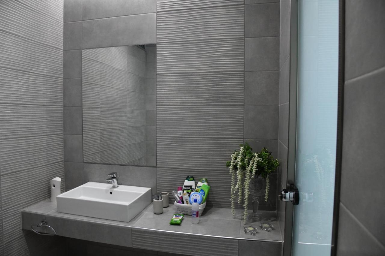 City Heart Luxury Studios Rhodes City Esterno foto