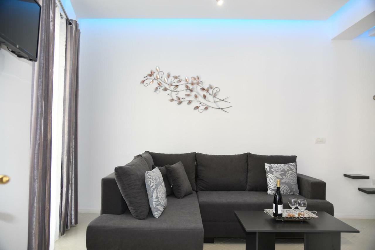 City Heart Luxury Studios Rhodes City Esterno foto